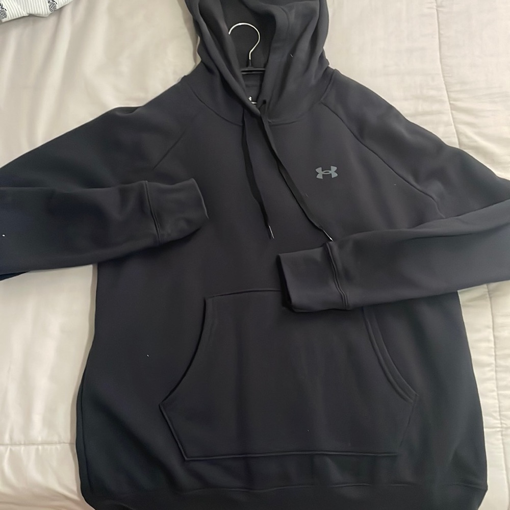 Brand new never been worn Under Armor Hoodie
